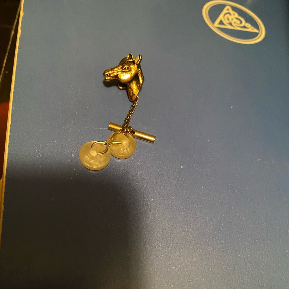 Horse Head pin back Tie Tack with Chain horses equine equestrian rider jewelry